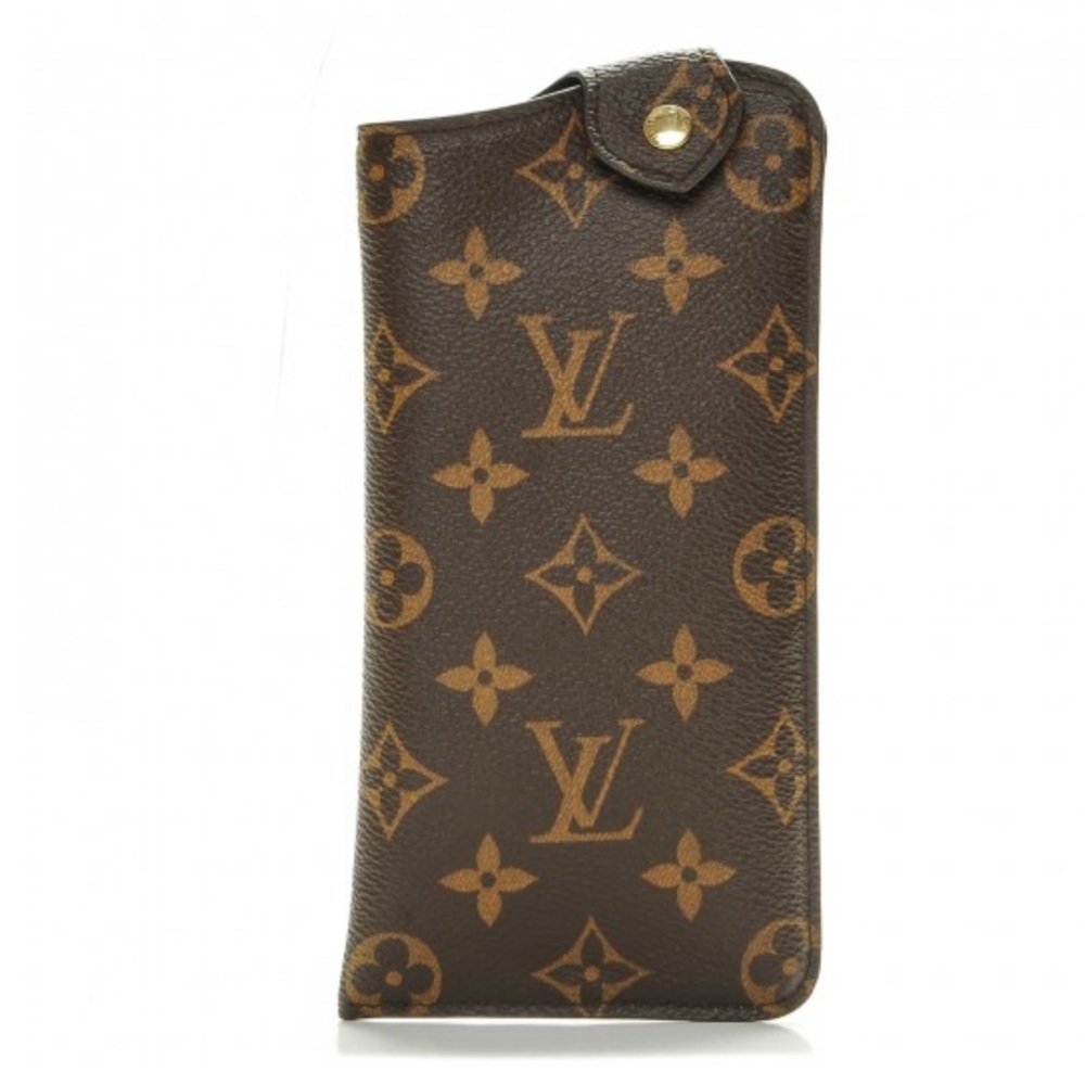 Authentic lightly used Louis Vuitton glasses case